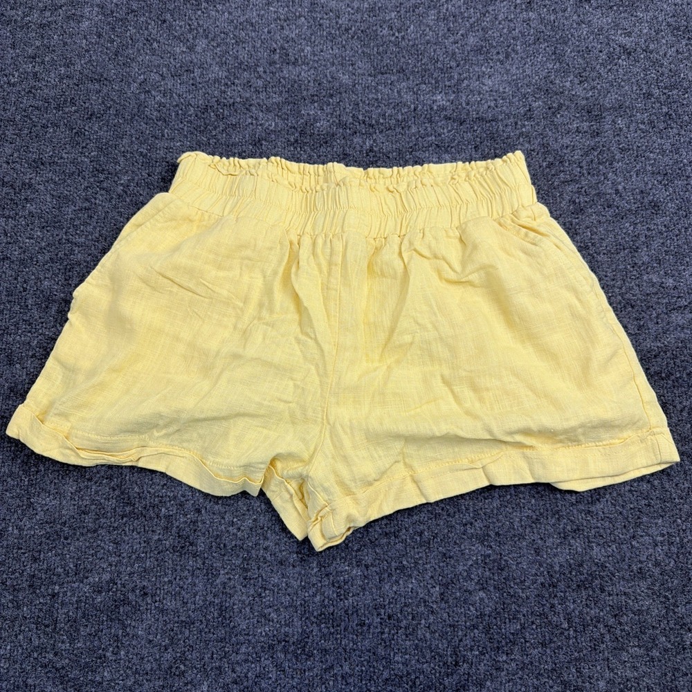 FOREVER 21 Size L Women's Rayon Linen Shorts Yellow Cuffed Elastic Waist Pockets